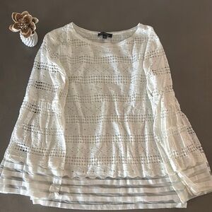 Elegant White Lace Women's Top